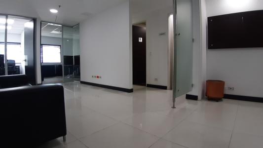 Oficina En Arriendo En Bogota En Santa Bibiana Usaquen A78597, 157 mt2