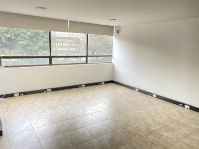 Oficina En Arriendo En Bogota En Lago Gaitan A79511, 38 mt2, 3 habitaciones