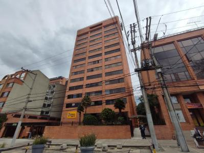 Oficina En Arriendo En Bogota A9154, 1235 mt2