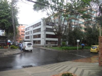 Oficina En Arriendo En Bogota A61638, 95 mt2