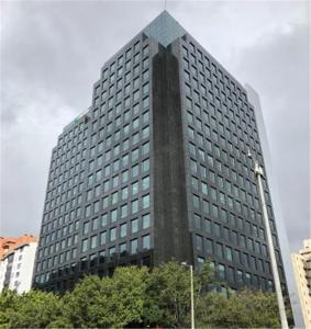 Oficina En Arriendo En Bogota A65304, 1083 mt2, 1 habitaciones