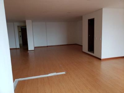 Oficina En Arriendo En Bogota A30951, 85 mt2