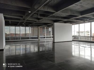 Oficina En Arriendo En Bogota En Santa Ana Usaquen A101204, 970 mt2