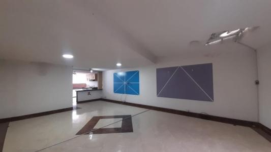 Oficina En Arriendo En Bogota En San Miguel Barrios Unidos A112718, 112 mt2