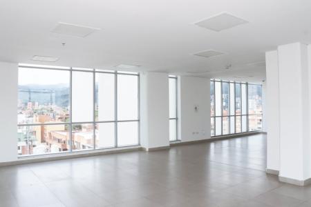 Oficina En Arriendo En Bogota En Chiconavarra A136183, 165 mt2