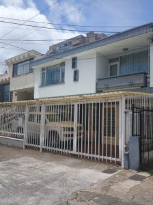 Oficina En Arriendo En Bogota A149349, 180 mt2