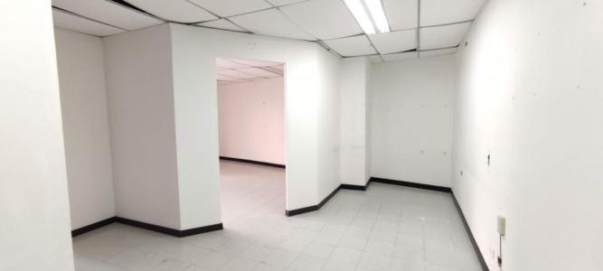Oficina En Arriendo En Medellin En Laureles A61876, 57 mt2