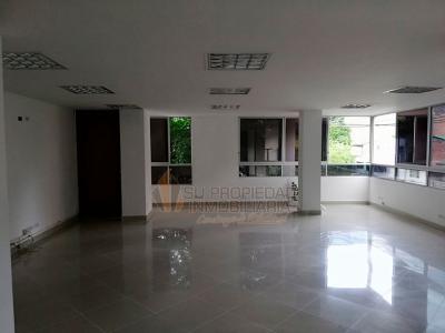 Oficina En Arriendo En Medellin En Laureles A62150, 90 mt2