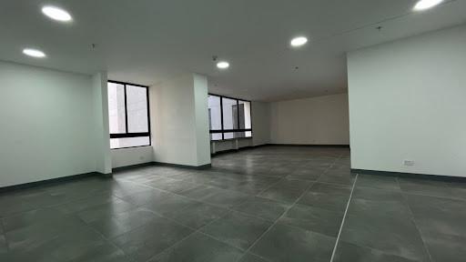 Oficina En Arriendo En Medellin A157891, 126 mt2