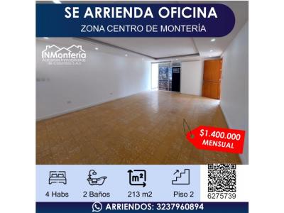 SE ARRIENDA OFICINA EN LA ZONA CENTRO DE MONTERIA , 213 mt2, 4 habitaciones