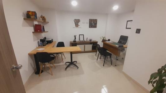 Oficina En Arriendo En Sabaneta En Parque Principal A99493, 20 mt2