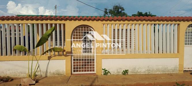 CASA EN ALQUILER EN LA ARREAGA MARACAIBO API 9065, 3 habitaciones