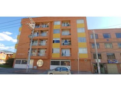 Vendo apartaestudio con balcón y Garaje-Rentando, 49 mt2, 1 habitaciones