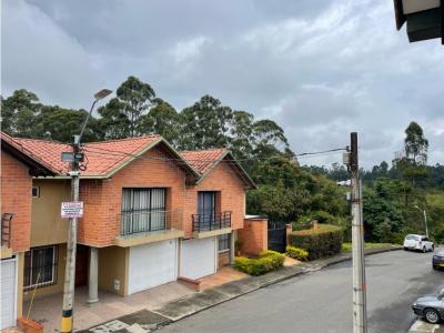 Casa en Venta en Rionegro Antioquia Sector San Antonio, 170 mt2, 4 habitaciones