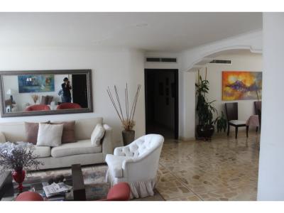 EN VENTA APARTAMENTO ALTO PRADO BARRANQUILLA, 200 mt2, 3 habitaciones