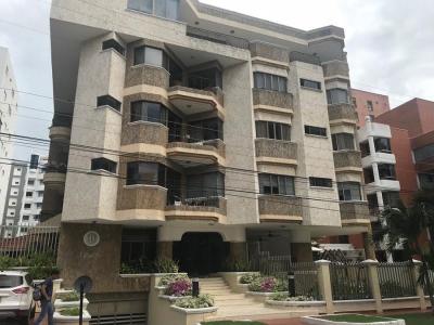 Apartamento En Venta En Barranquilla En Altos De Riomar V42941, 192 mt2, 3 habitaciones