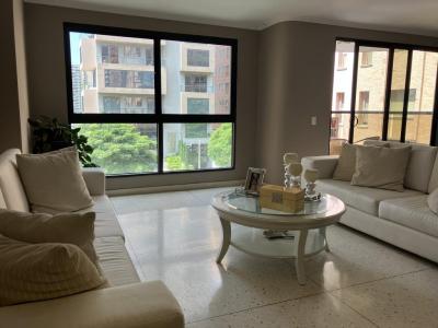 Apartamento En Venta En Barranquilla En Alto Prado V44073, 158 mt2, 3 habitaciones