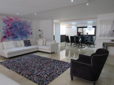 Apartamento En Venta En Barranquilla En El Golf V47515, 300 mt2, 3 habitaciones