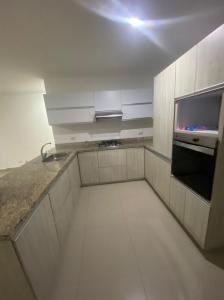 Apartamento En Venta En Barranquilla En Ciudad Jardin V53073, 110 mt2, 3 habitaciones