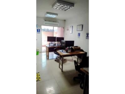 Se Vende Apartamento en Delicias, 80 mt2, 3 habitaciones