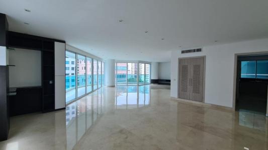 Apartamento En Venta En Barranquilla En El Golf V53907, 280 mt2, 3 habitaciones