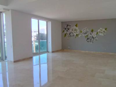 Apartamento En Venta En Barranquilla En El Golf V52301, 367 mt2, 4 habitaciones