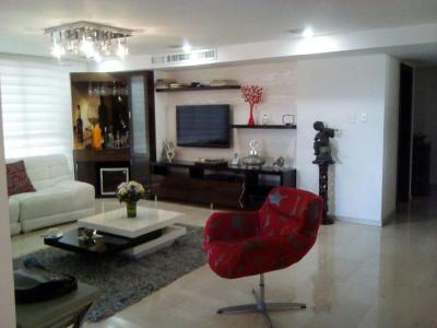 Apartamento En Venta En Barranquilla En El Golf V38132, 300 mt2, 3 habitaciones