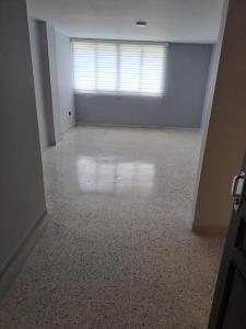 Apartamento En Venta En Barranquilla En Riomar V150097, 150 mt2, 3 habitaciones