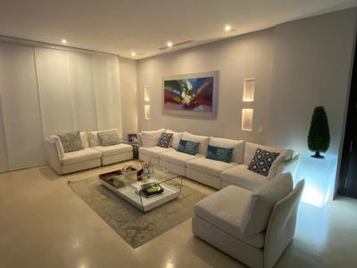 Apartamento En Venta En Barranquilla En Altos De Riomar V150410, 186 mt2, 3 habitaciones