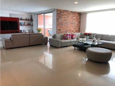 Venta Apartamento Balcones del Parque, 229 mt2, 3 habitaciones