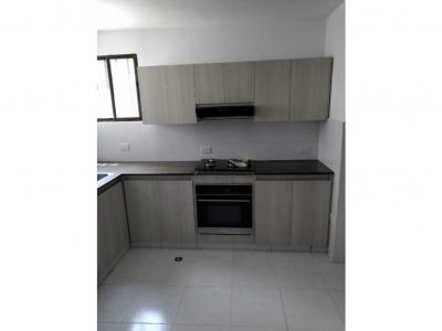 SE VENDE APARTAMENTO EN ALTO PRADO, 137 mt2, 3 habitaciones