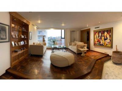 SE VENDE EXCELENTE APARTAMENTO ALTO PRADO, 356 mt2, 3 habitaciones