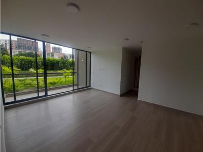 Vendo apartamento.Sector Lago Alto., 87 mt2, 3 habitaciones