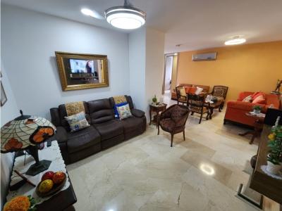 Se Vende Apartamento En Altos De Riomar, 140 mt2, 3 habitaciones