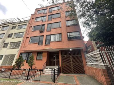 Apartamento en  La Soledad(Bogota) RAH CO: 23-2081, 67 mt2, 2 habitaciones