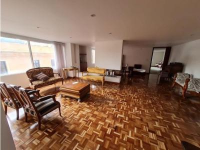  Bogota vendo apartamento remodelado en rosales bajo area 247.6 mts, 247 mt2, 3 habitaciones