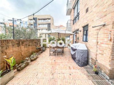Se vende apartamento con terraza en Chicó Navarra, 82 mt2, 1 habitaciones