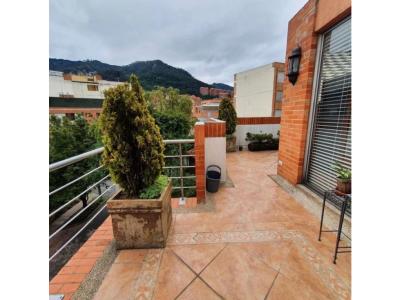 Apartamento duplex con terraza en Bella Suiza Bogota, 125 mt2, 2 habitaciones