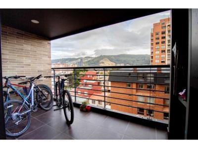 Se vende amplio apartamento exterior en Cedritos, 135 mt2, 3 habitaciones