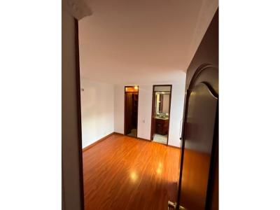 Vendo apartamento en Ciudad Salitre Oriental,70 m2, 71 mt2, 3 habitaciones