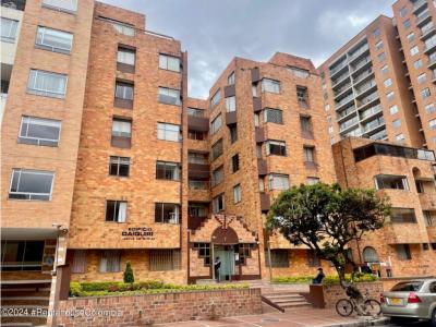 Apartamento en  Belmira(Bogota) CB: 24-1313, 92 mt2, 2 habitaciones