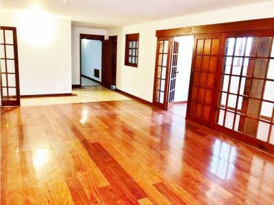 En Venta Hermoso Apartamento Altos de Suba - Bogotá HV, 117 mt2, 3 habitaciones