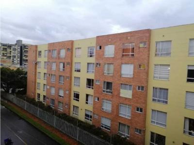Se vende  apto Britalia Norte Bogotá cundinamarca, 66 mt2, 3 habitaciones