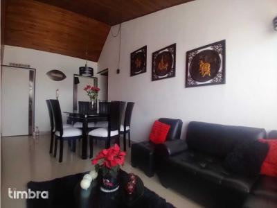Se vende apartamento frente C.C SantaFe, Bogotá, 76 mt2, 3 habitaciones