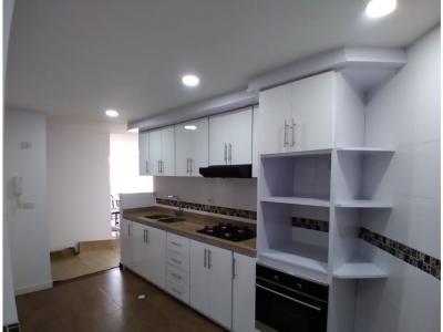 Se Vende Apartamento en el Batan, Bogotá, 87 mt2, 3 habitaciones