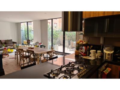 Apartamento en venta en Chicó Navarra con Terraza , 240 mt2, 3 habitaciones