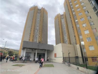 Apartamento en  Ciudad Bolivar RAH CO: 23-807, 62 mt2, 3 habitaciones