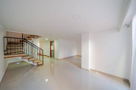 Apartamento En Venta En Bogota En Santa Barbara Usaquen V57270, 147 mt2, 4 habitaciones