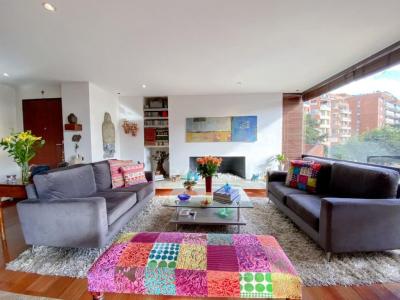 Apartamento En Venta En Bogota En Los Rosales V64776, 141 mt2, 3 habitaciones