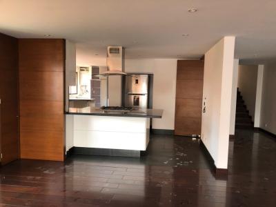 Apartamento En Venta En Bogota En Los Rosales V74053, 200 mt2, 4 habitaciones